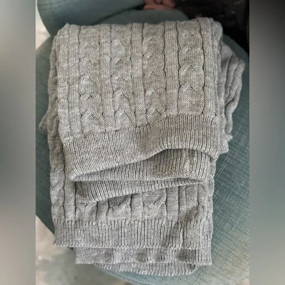 SHEIN Sz 1XL/14 NWOT Gray Cable Knit Sweater Pants